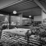 The Stahl House by Pierre Koenig Case Study House Mid Century Modern House front