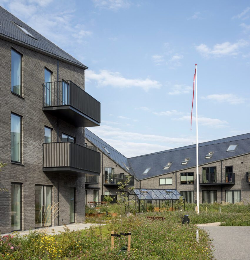 Malling Dampmolle Housing in Malling CEBRA Architects