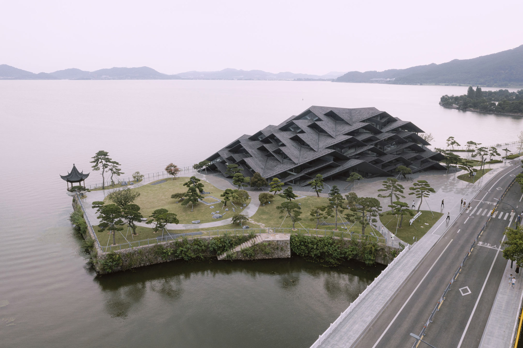 The Hanling Museum of Art by Kengo Kuma