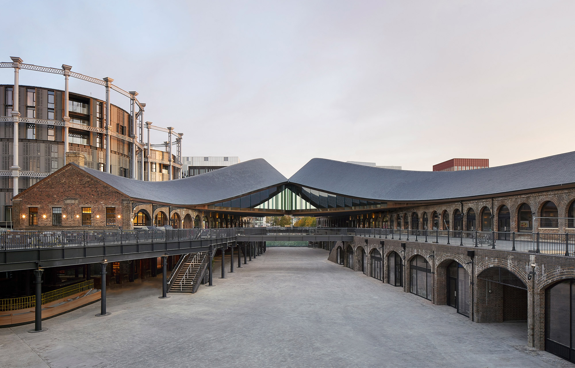 Coal Drops Yard by Heatherwick Studio: A Dynamic Fusion of Heritage and ...