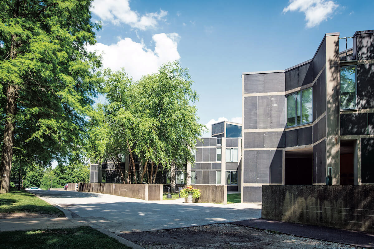 Erdman Hall Dormitories by Louis Kahn: Spatial Innovation and ...