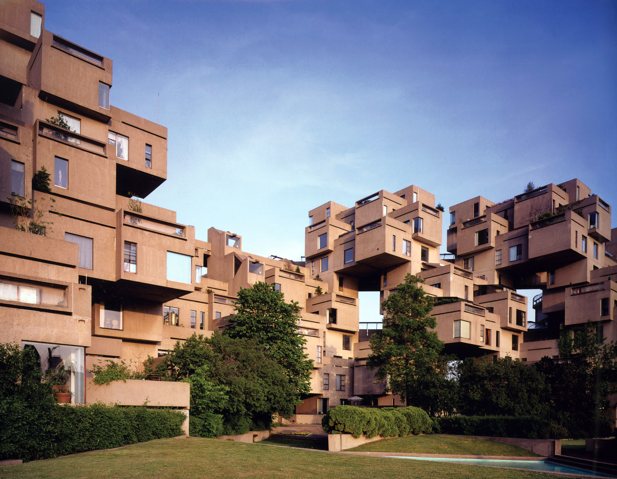 Habitat 67 by Safdie Architects: A Visionary Experiment in Modular Housing